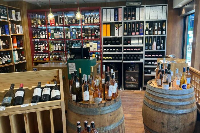 Kelypseven Wines Villeneuve le Roi 94